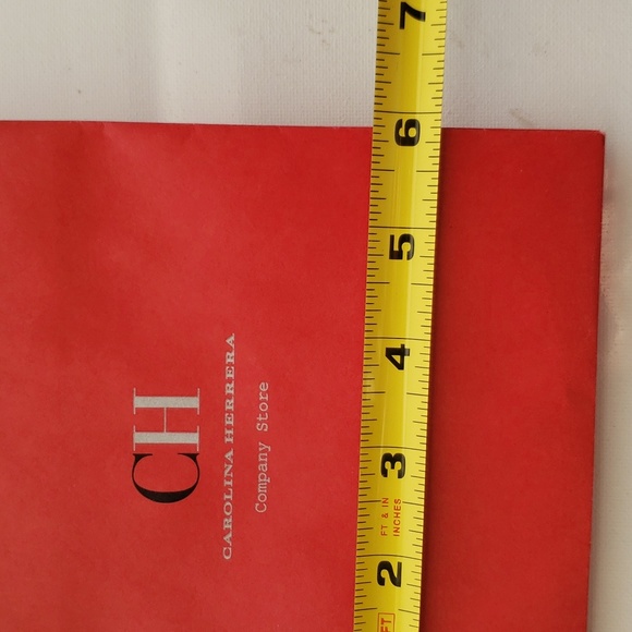 Carolina Herrera 2 paper Shopping Bags VGUC - Picture 9 of 11